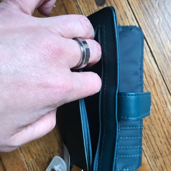 Wallet - Picture 6 of 6